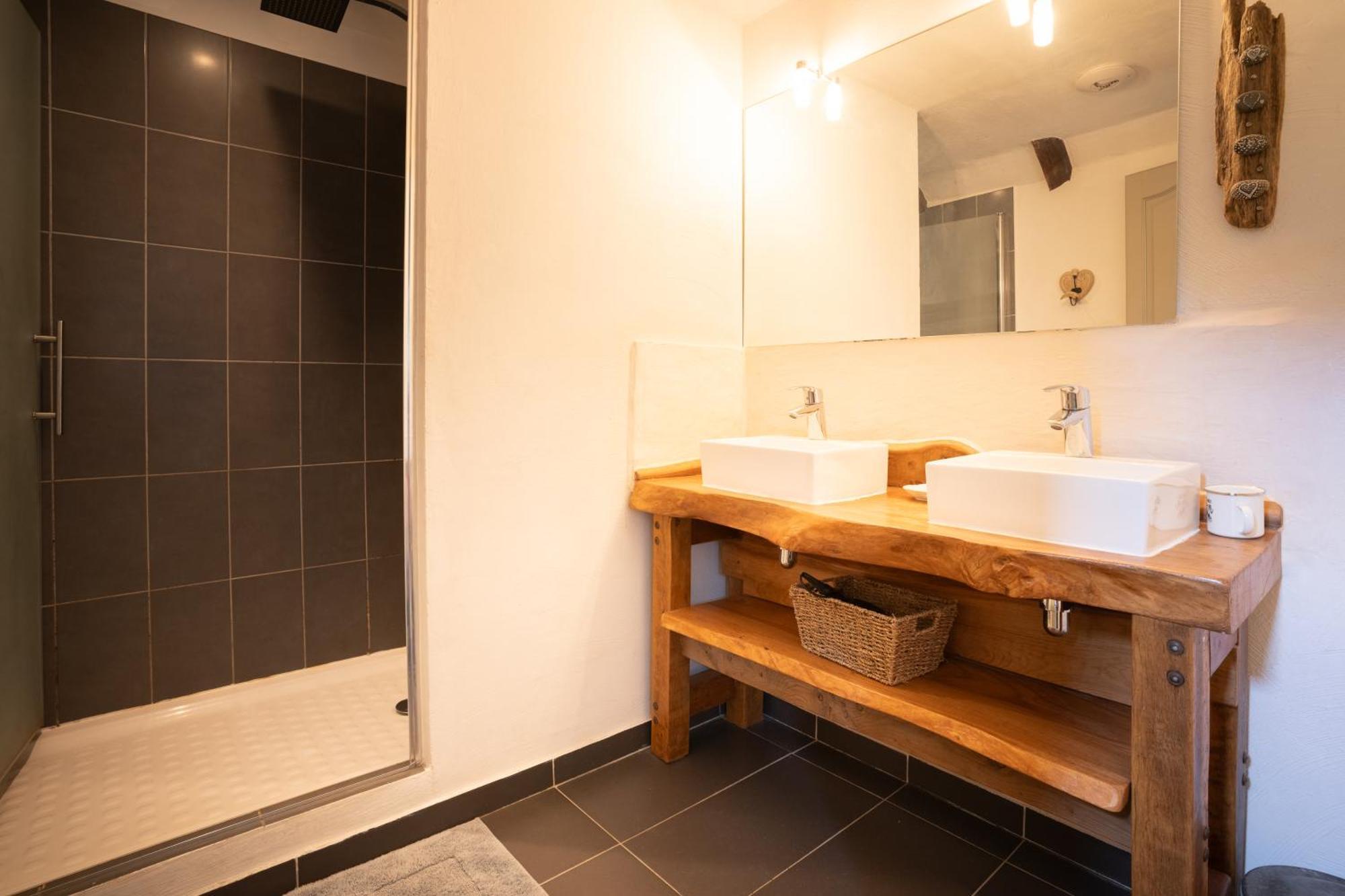 Grange Renovee En Gite/Maison/Chalet อาโฮว์ ภายนอก รูปภาพ
