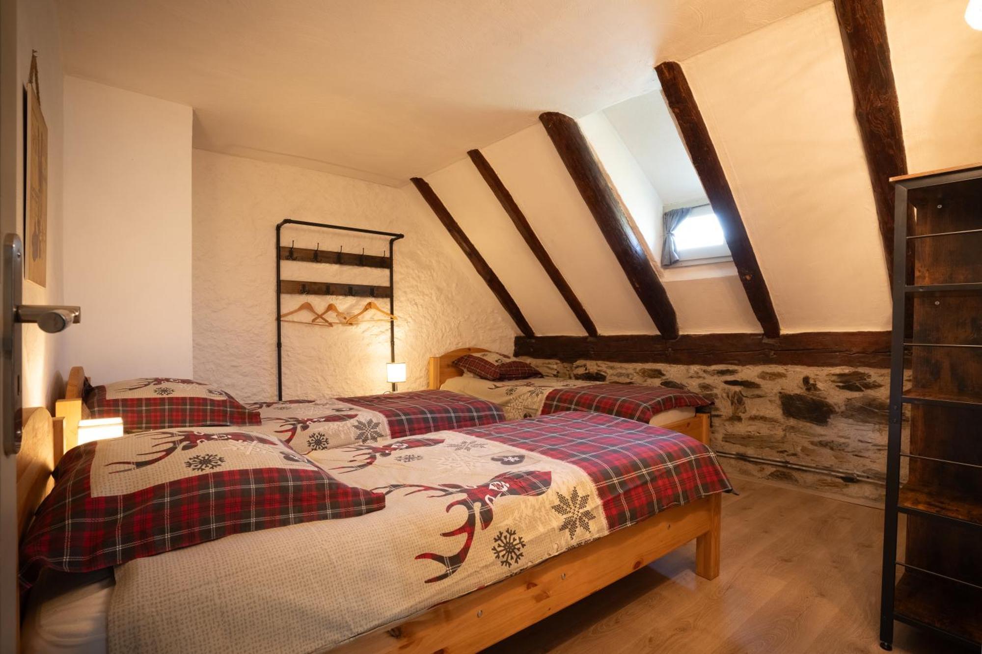 Grange Renovee En Gite/Maison/Chalet อาโฮว์ ภายนอก รูปภาพ