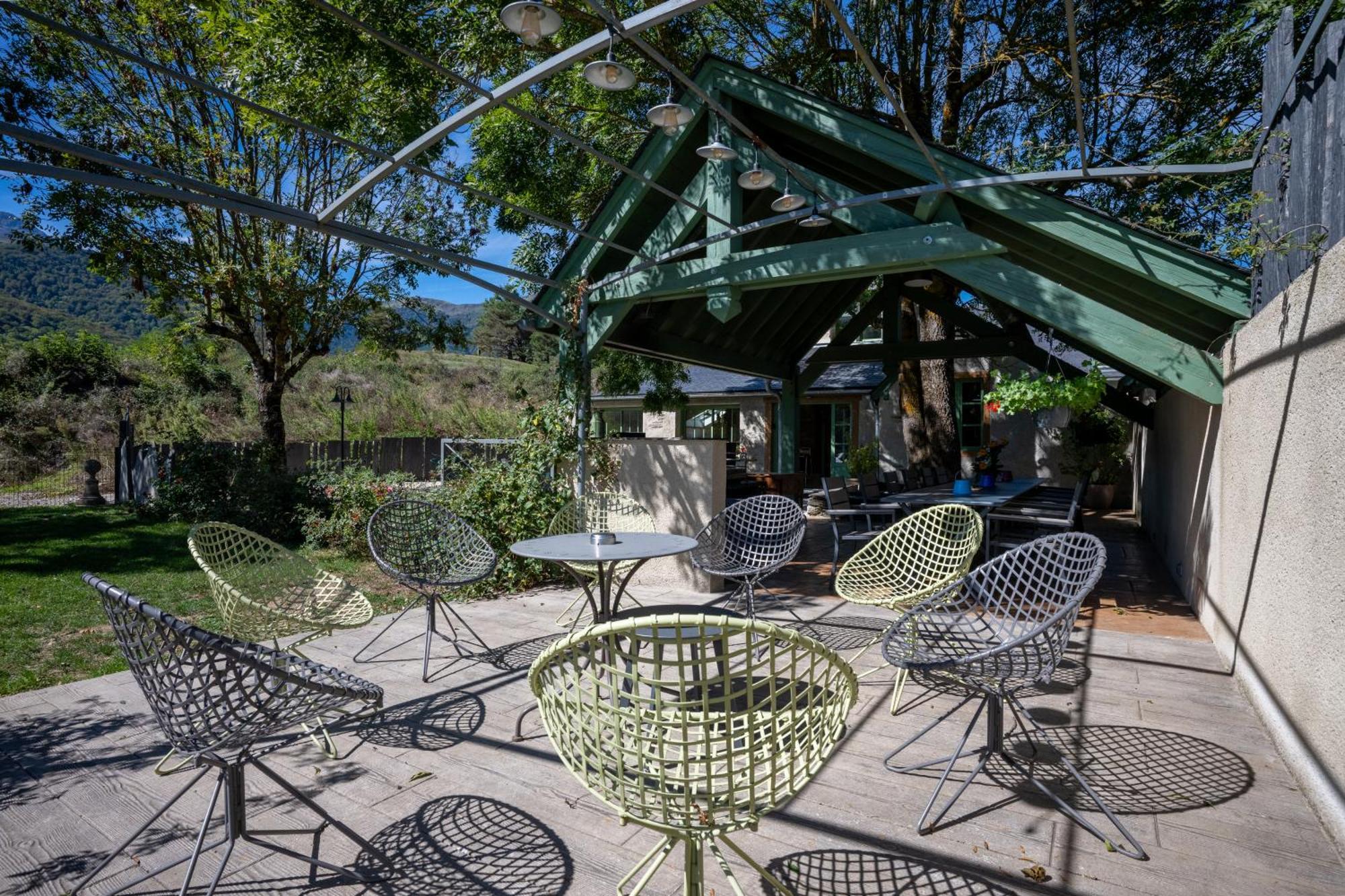 Grange Renovee En Gite/Maison/Chalet อาโฮว์ ภายนอก รูปภาพ